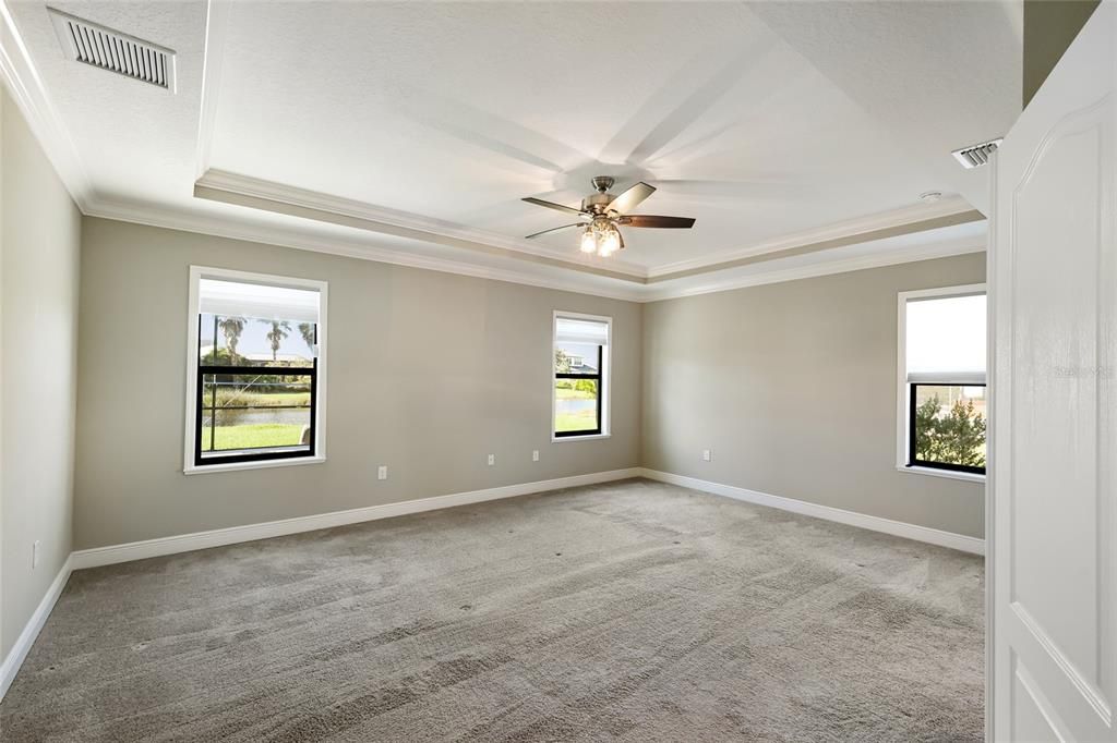 For Sale: $719,000 (4 beds, 3 baths, 2532 Square Feet)