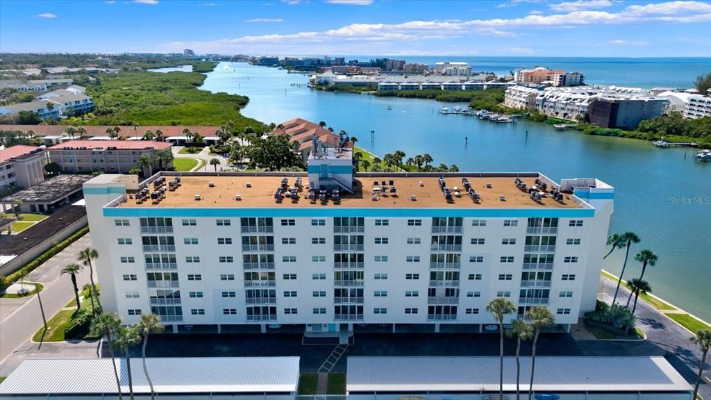 En Venta: $315,000 (2 camas, 2 baños, 1100 Pies cuadrados)