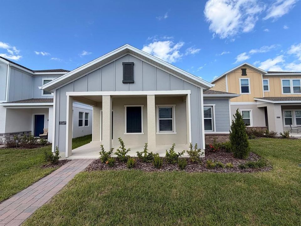 For Rent: $2,400 (3 beds, 2 baths, 1659 Square Feet)