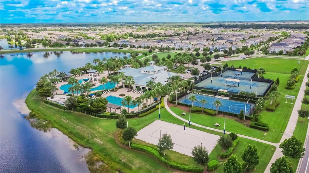 На продажу: $474,900 (4 спален, 2 ванн, 2114 Квадратных фут)