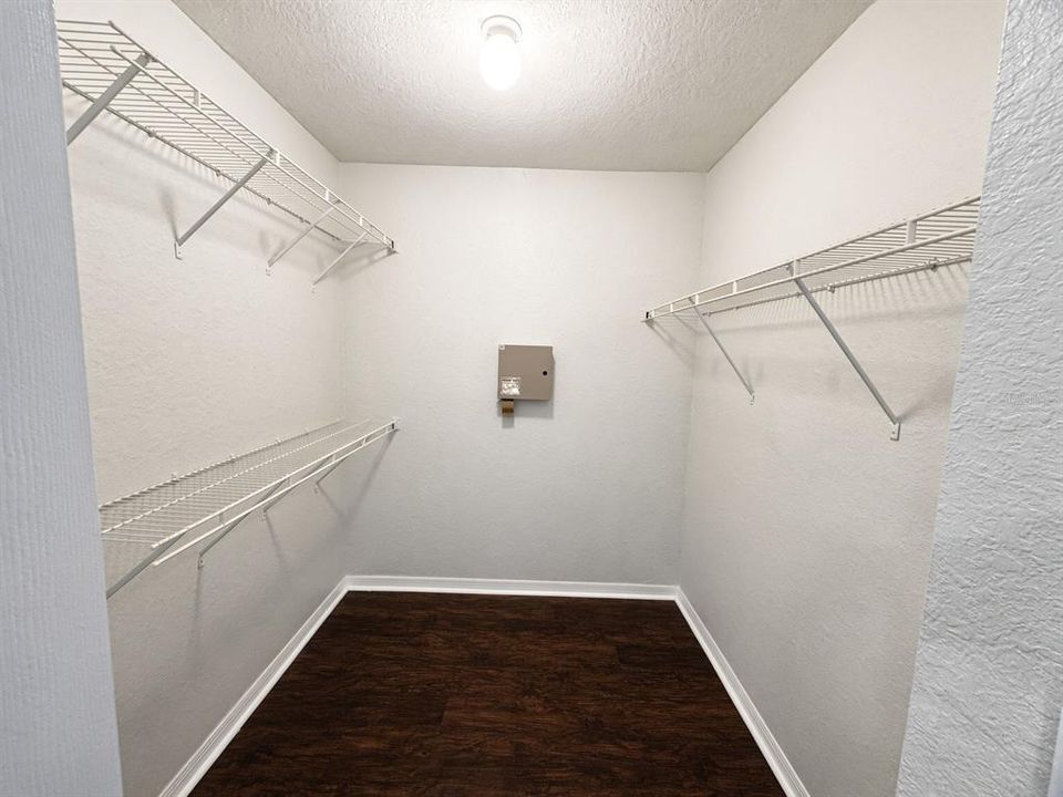 En Venta: $225,000 (2 camas, 2 baños, 1003 Pies cuadrados)
