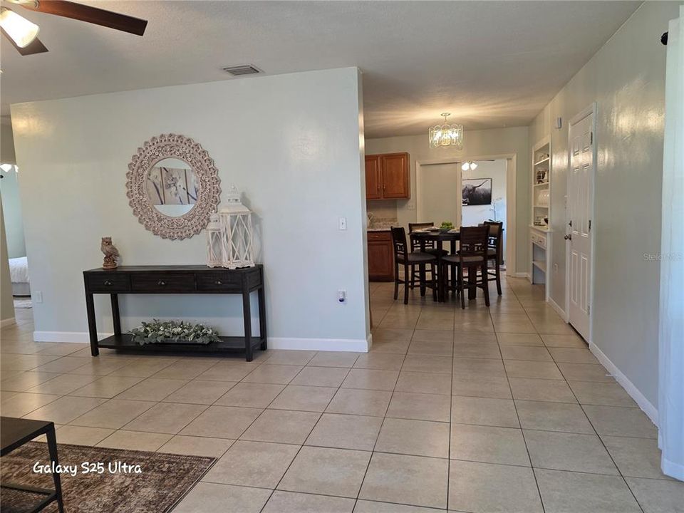 For Sale: $269,999 (3 beds, 1 baths, 1020 Square Feet)