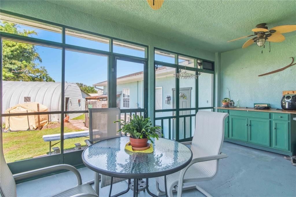 For Sale: $400,000 (3 beds, 1 baths, 1485 Square Feet)