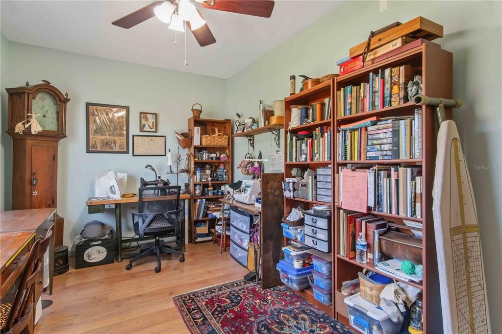 For Sale: $400,000 (3 beds, 1 baths, 1485 Square Feet)