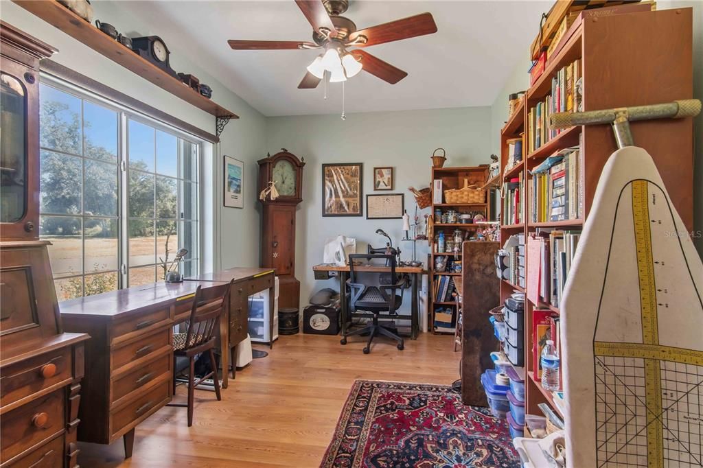 For Sale: $400,000 (3 beds, 1 baths, 1485 Square Feet)