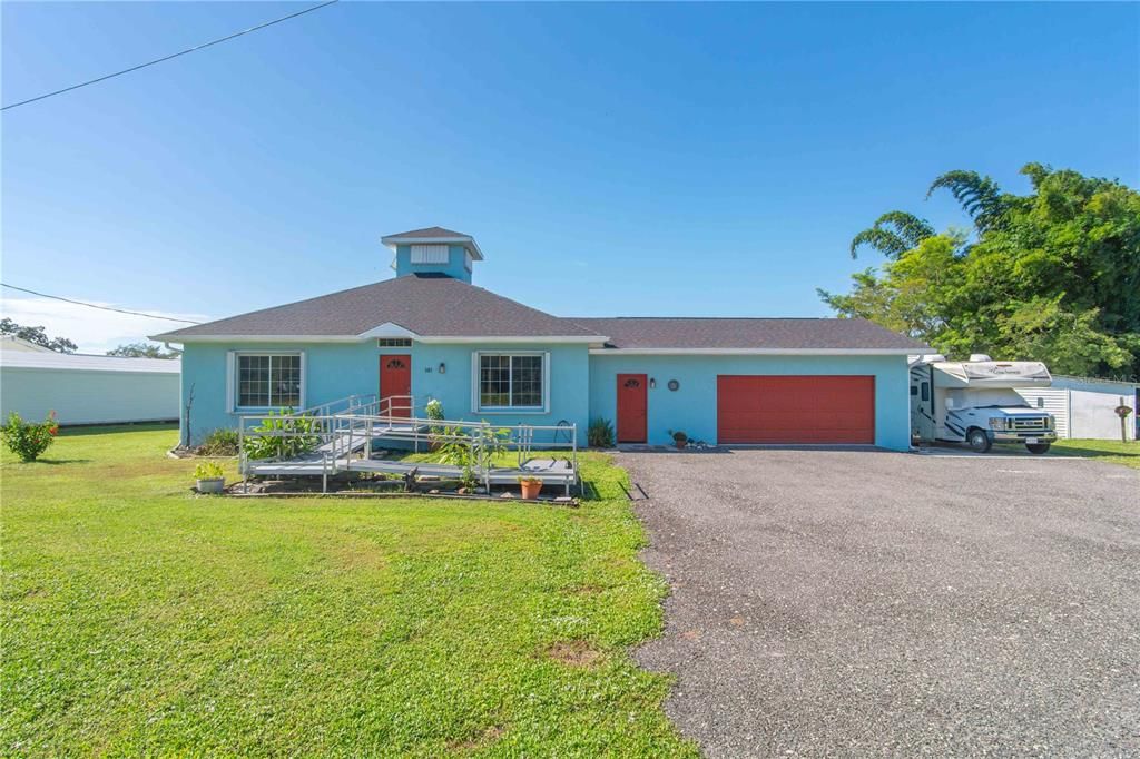 For Sale: $400,000 (3 beds, 1 baths, 1485 Square Feet)