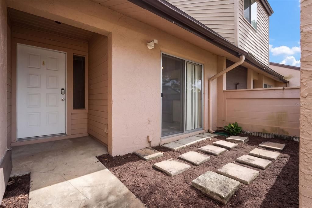 En Venta: $185,000 (2 camas, 2 baños, 1200 Pies cuadrados)