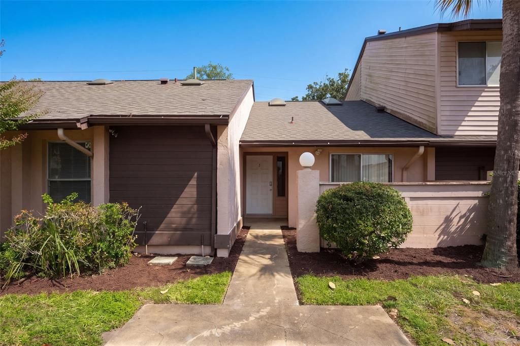 En Venta: $185,000 (2 camas, 2 baños, 1200 Pies cuadrados)