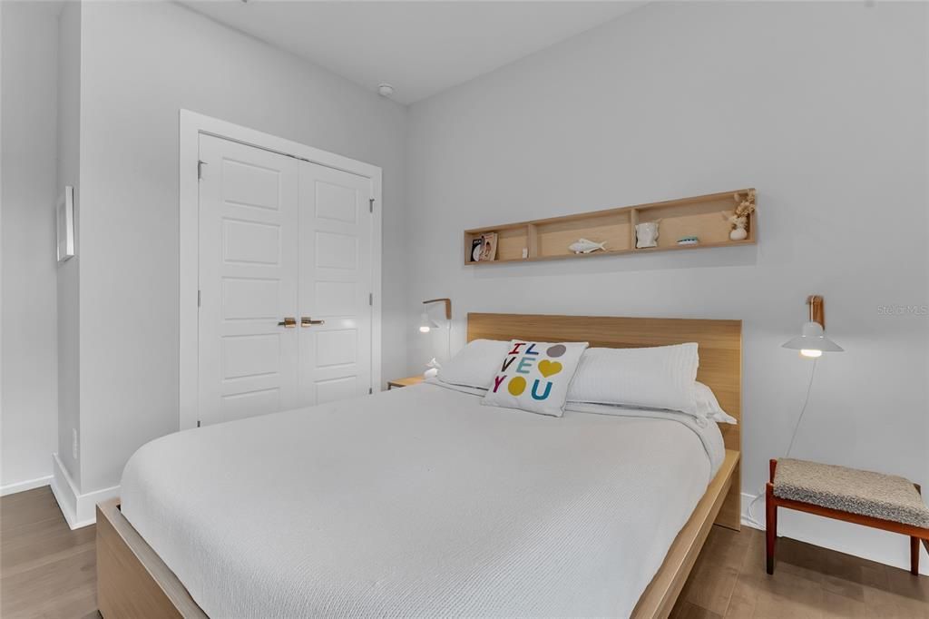 En Venta: $1,349,000 (4 camas, 3 baños, 2575 Pies cuadrados)