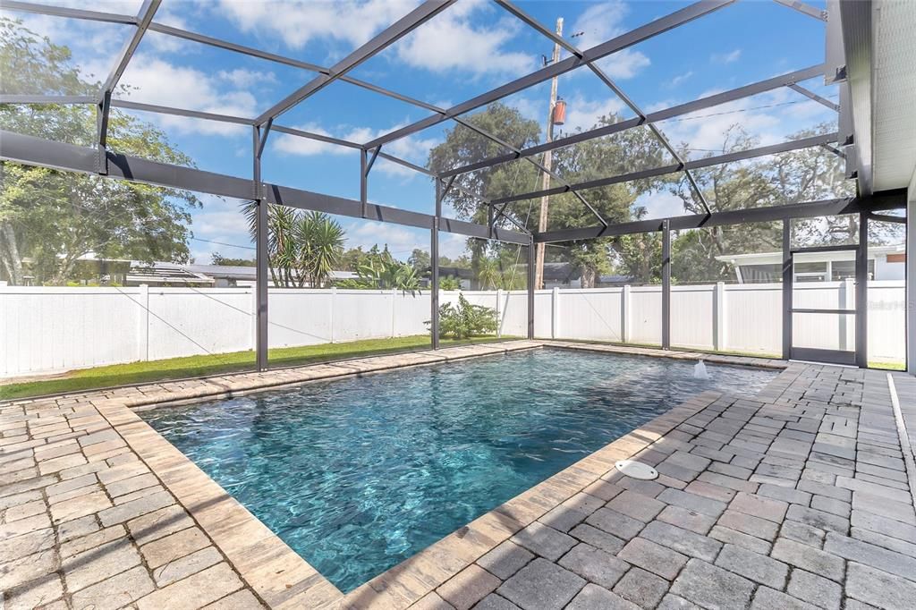 En Venta: $1,349,000 (4 camas, 3 baños, 2575 Pies cuadrados)