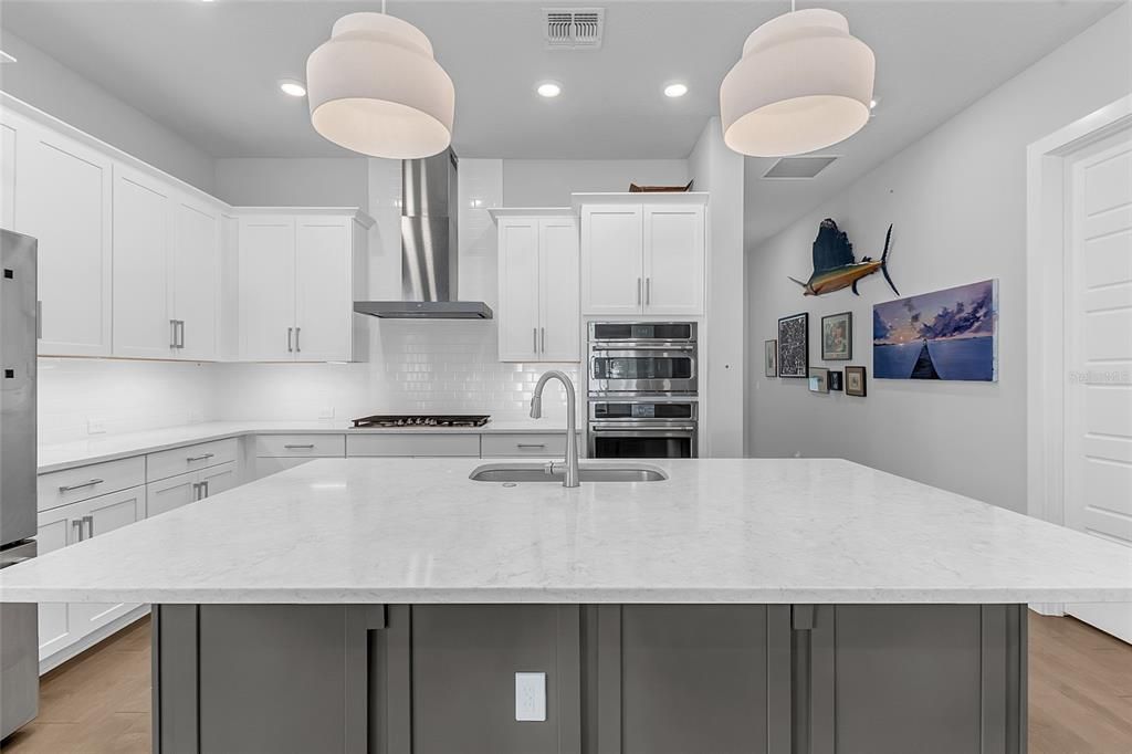 En Venta: $1,349,000 (4 camas, 3 baños, 2575 Pies cuadrados)