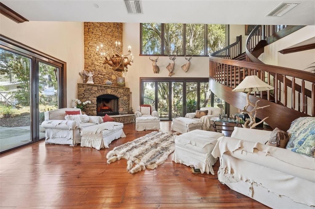 En Venta: $7,500,000 (4 camas, 2 baños, 7272 Pies cuadrados)