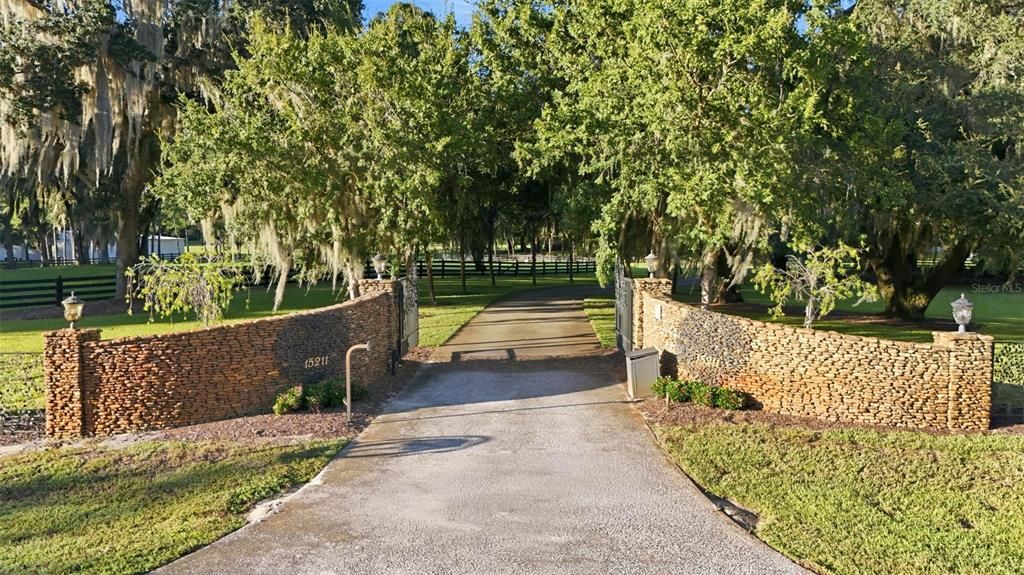 En Venta: $7,500,000 (4 camas, 2 baños, 7272 Pies cuadrados)