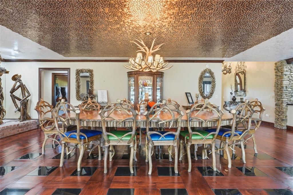 En Venta: $7,500,000 (4 camas, 2 baños, 7272 Pies cuadrados)
