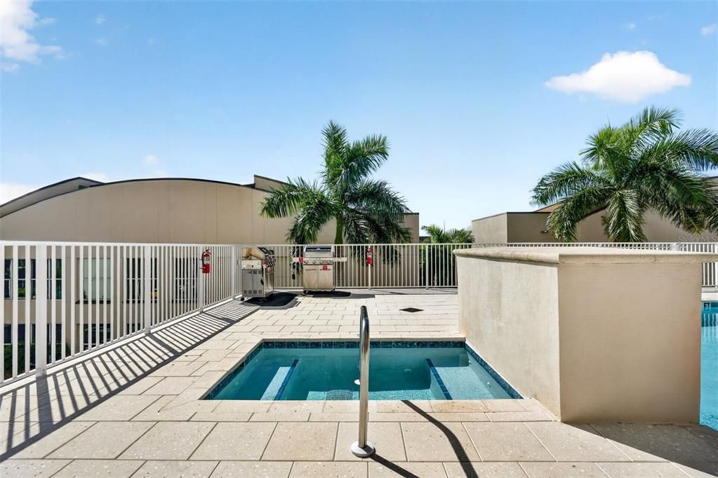 For Rent: $7,500 (2 beds, 2 baths, 1735 Square Feet)