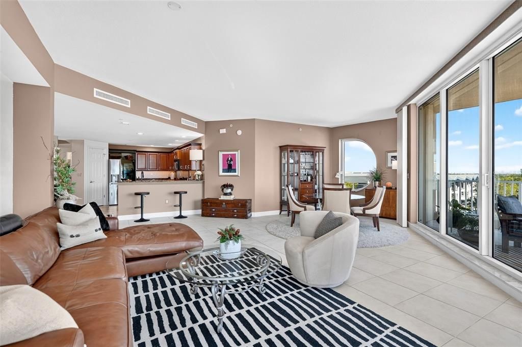 For Rent: $7,500 (2 beds, 2 baths, 1735 Square Feet)