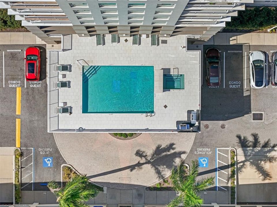 For Rent: $7,500 (2 beds, 2 baths, 1735 Square Feet)