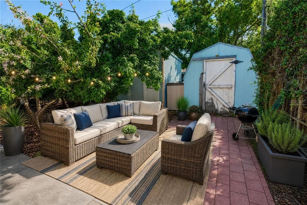 For Sale: $185,000 (2 beds, 2 baths, 1249 Square Feet)