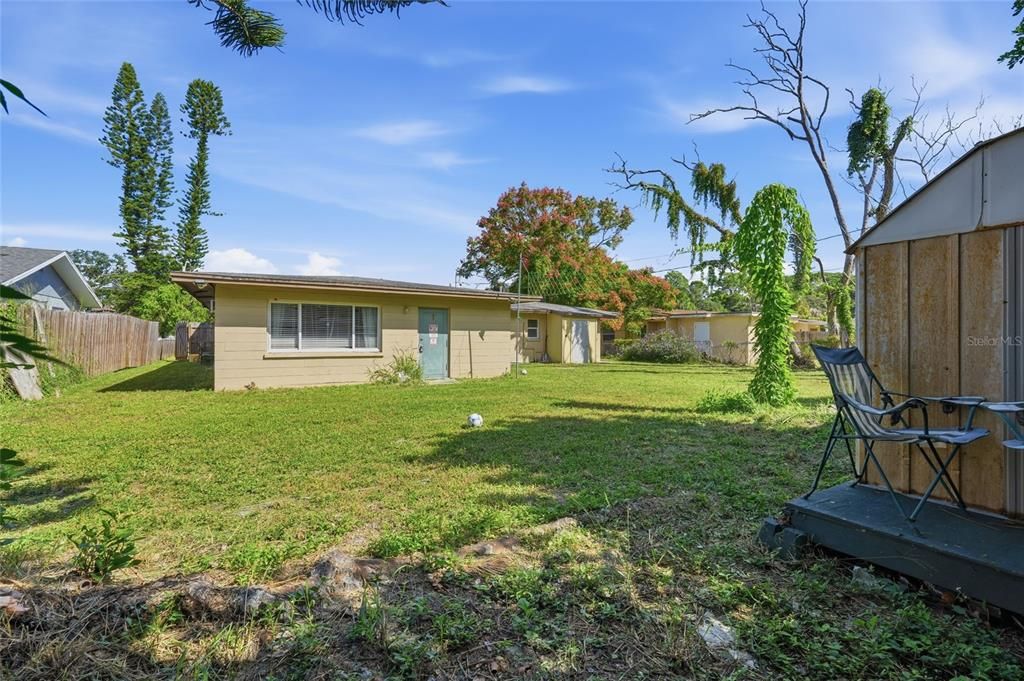 Activo con contrato: $349,900 (5 camas, 0 baños, 1980 Pies cuadrados)
