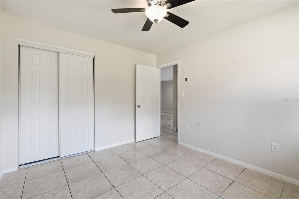 Activo con contrato: $349,900 (5 camas, 0 baños, 1980 Pies cuadrados)