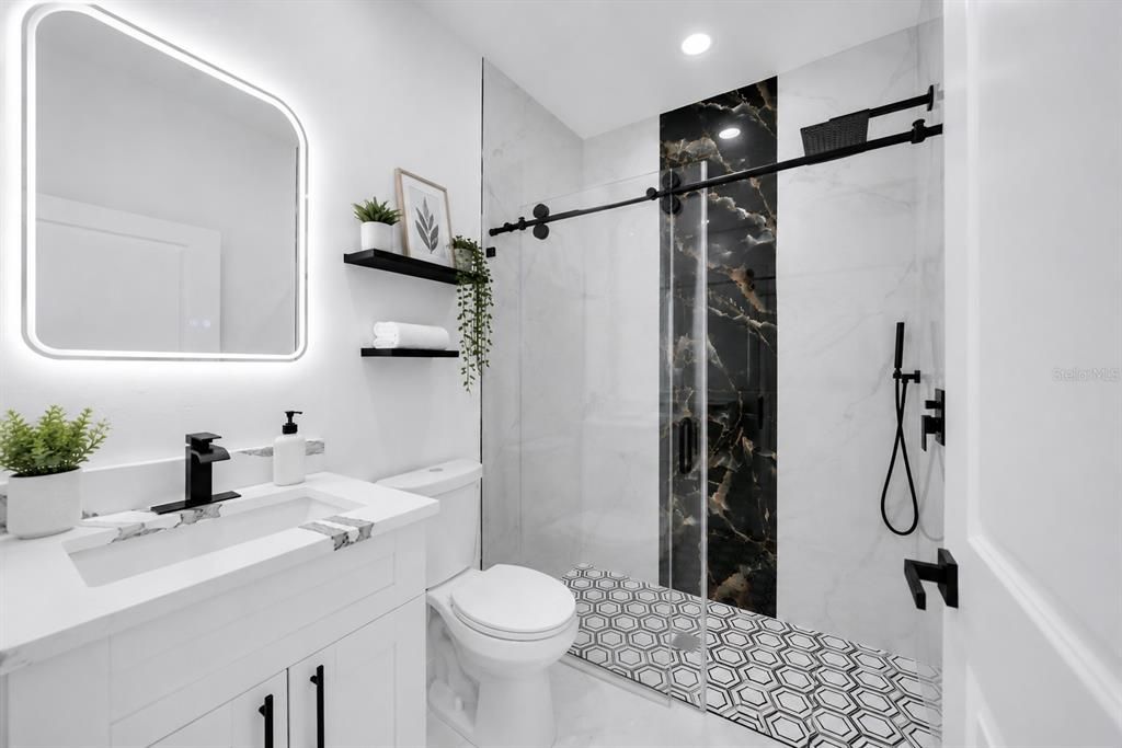 На продажу: $300,999 (3 спален, 2 ванн, 1200 Квадратных фут)