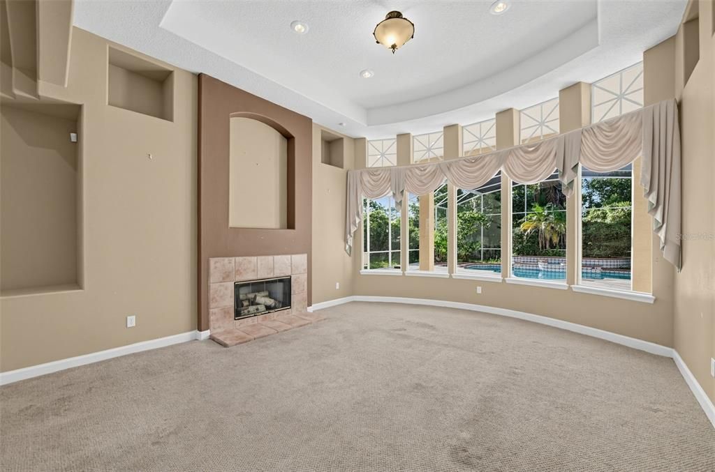 На продажу: $534,900 (5 спален, 4 ванн, 3681 Квадратных фут)