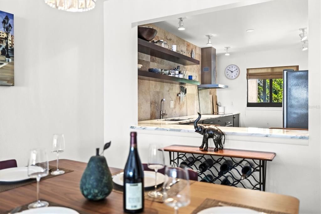 En Venta: $525,000 (2 camas, 2 baños, 1216 Pies cuadrados)