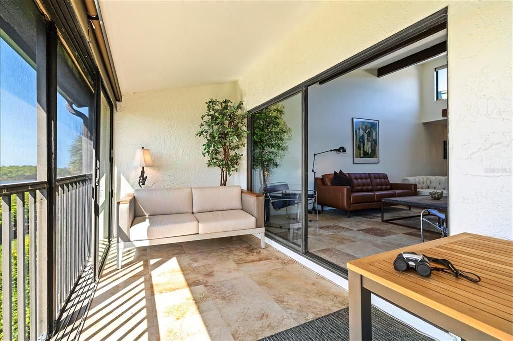 En Venta: $525,000 (2 camas, 2 baños, 1216 Pies cuadrados)