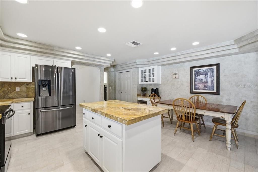 For Sale: $1,129,000 (5 beds, 3 baths, 3446 Square Feet)