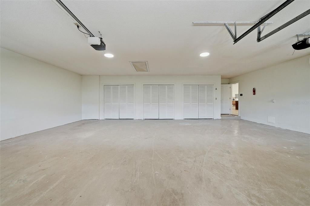 En Venta: $1,095,000 (4 camas, 4 baños, 3096 Pies cuadrados)