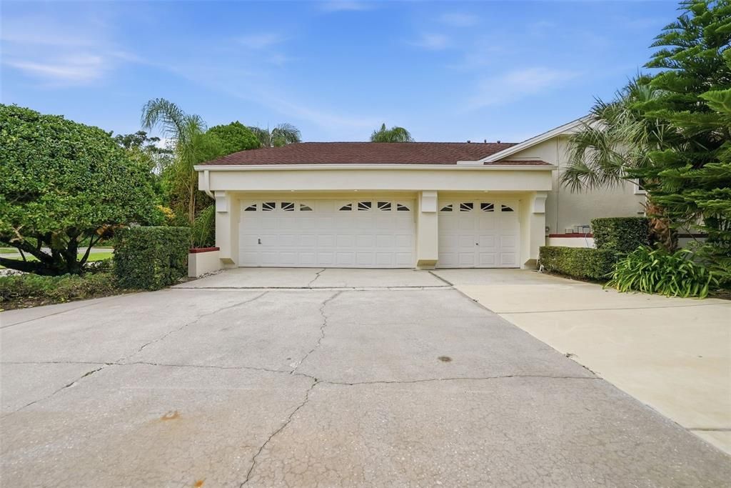 En Venta: $1,095,000 (4 camas, 4 baños, 3096 Pies cuadrados)