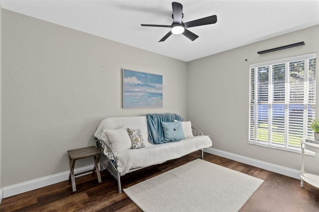 For Sale: $380,000 (3 beds, 2 baths, 1168 Square Feet)