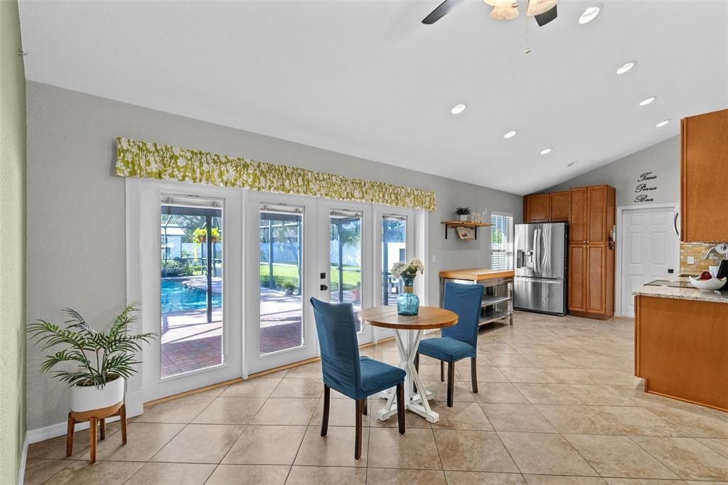 For Sale: $380,000 (3 beds, 2 baths, 1168 Square Feet)