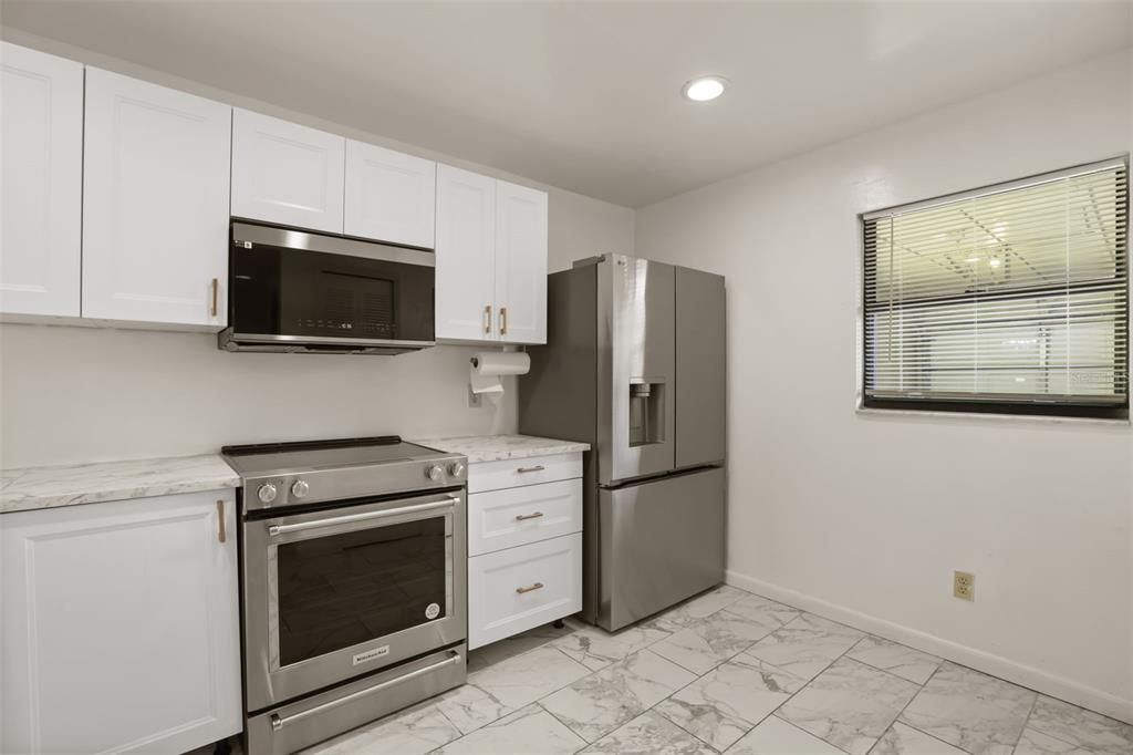 En Venta: $169,000 (2 camas, 2 baños, 1208 Pies cuadrados)