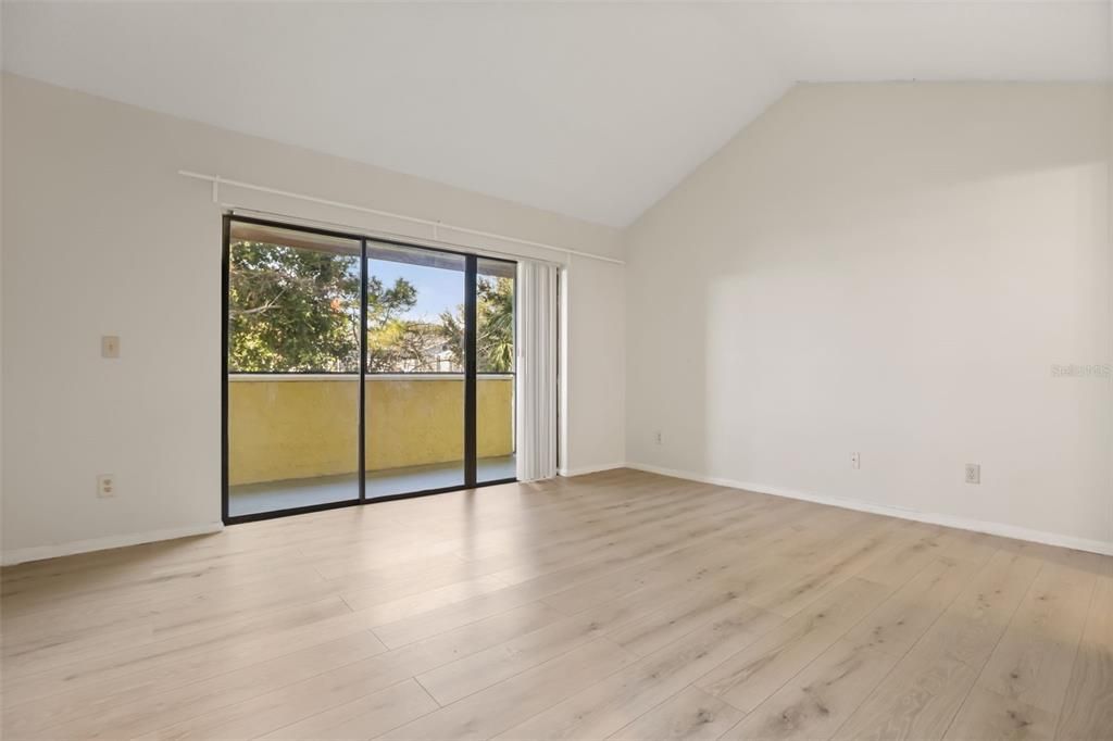 En Venta: $169,000 (2 camas, 2 baños, 1208 Pies cuadrados)