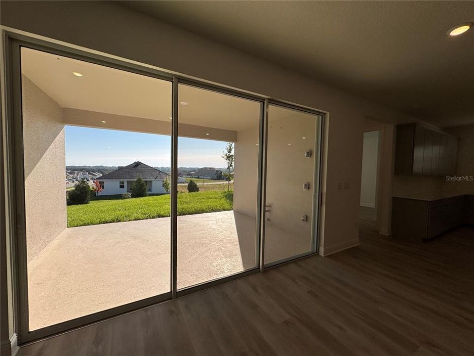 For Rent: $4,500 (5 beds, 4 baths, 3446 Square Feet)