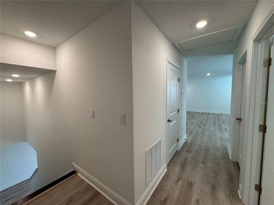 For Rent: $4,500 (5 beds, 4 baths, 3446 Square Feet)
