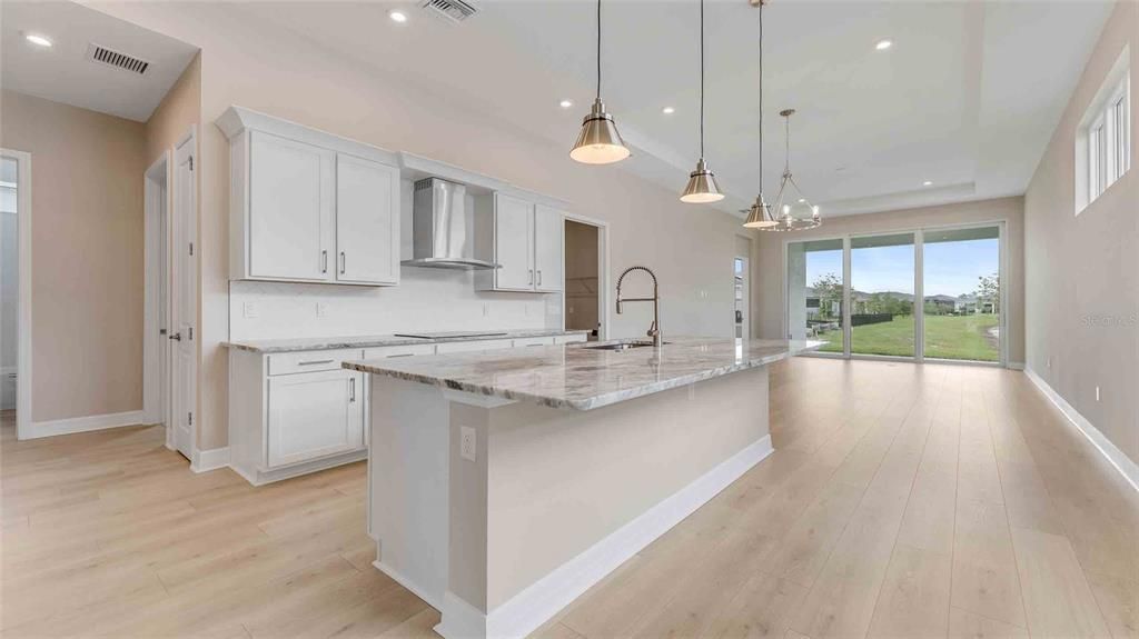 En Venta: $449,990 (3 camas, 2 baños, 1724 Pies cuadrados)