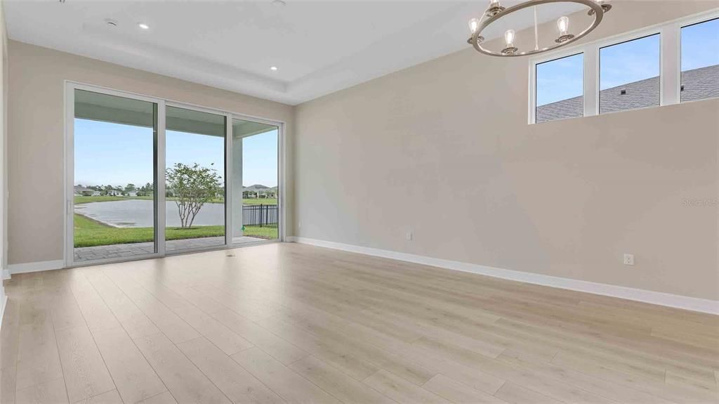 En Venta: $449,990 (3 camas, 2 baños, 1724 Pies cuadrados)