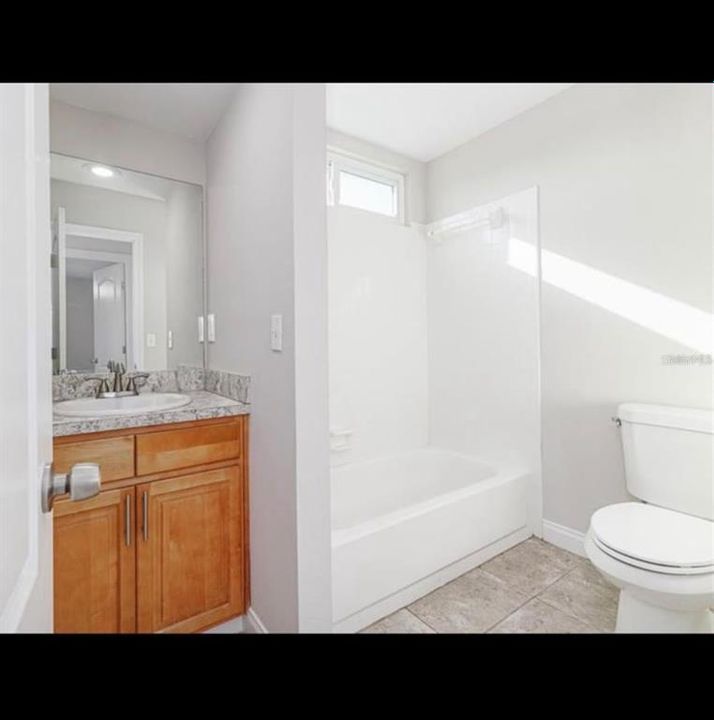 For Rent: $3,200 (4 beds, 3 baths, 2156 Square Feet)