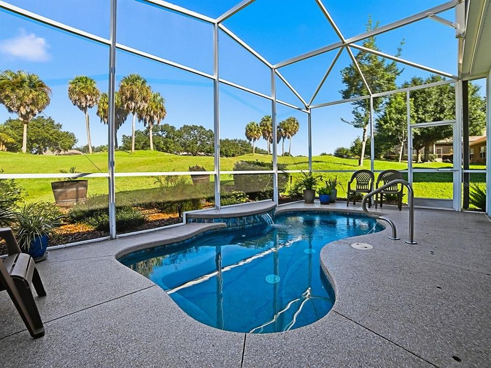 For Sale: $435,000 (3 beds, 2 baths, 2563 Square Feet)