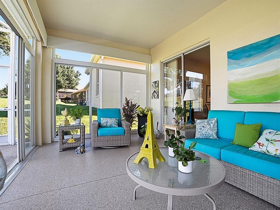 For Sale: $435,000 (3 beds, 2 baths, 2563 Square Feet)