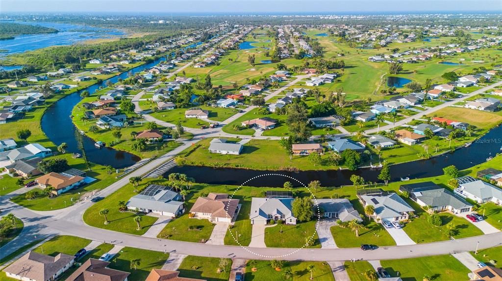 En Venta: $499,900 (4 camas, 2 baños, 2153 Pies cuadrados)