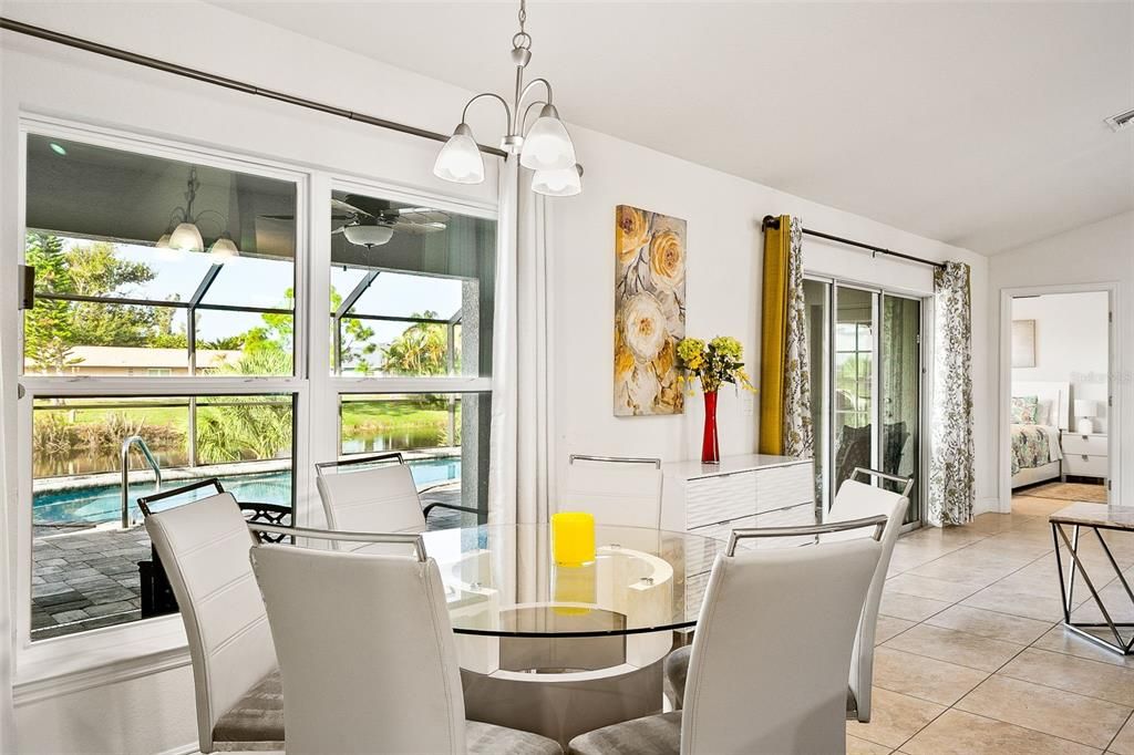 En Venta: $499,900 (4 camas, 2 baños, 2153 Pies cuadrados)