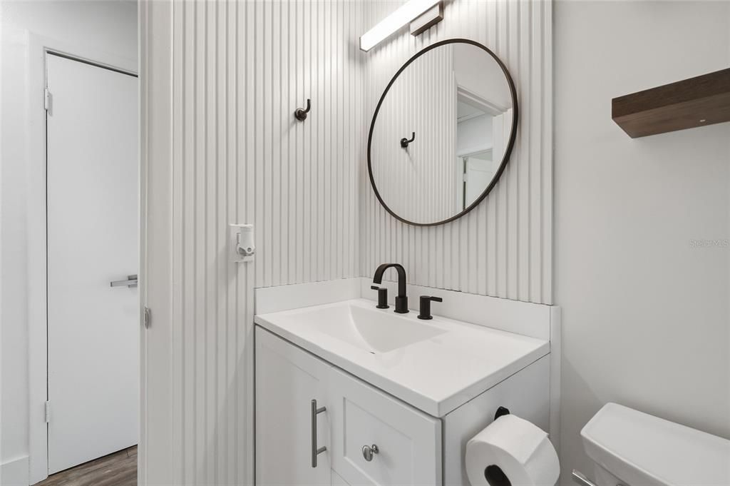 For Sale: $349,000 (3 beds, 1 baths, 1163 Square Feet)