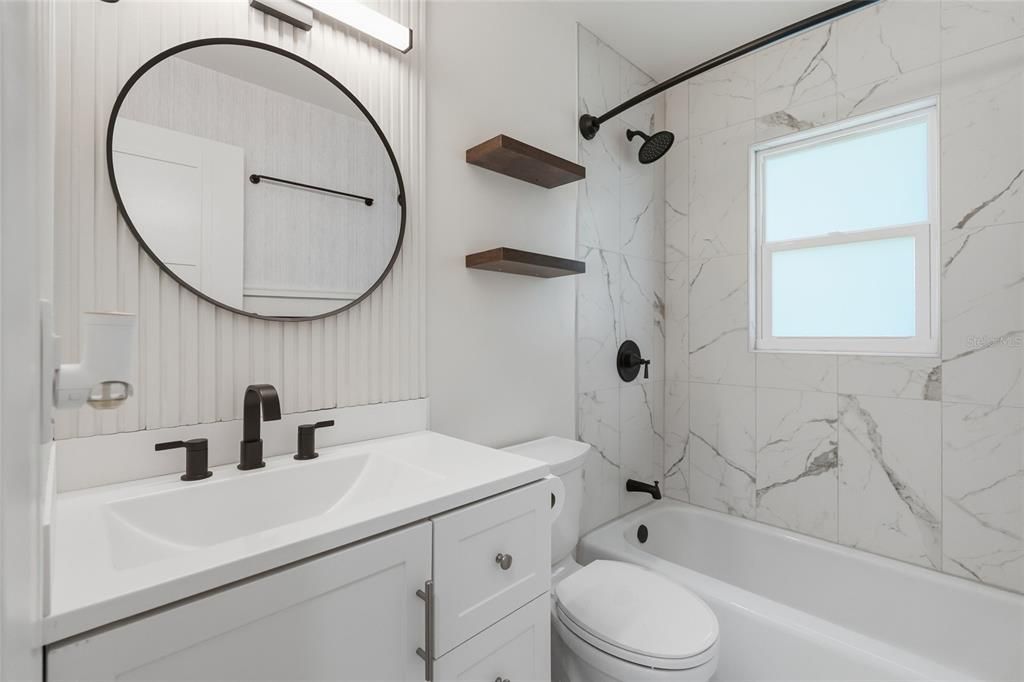 For Sale: $349,000 (3 beds, 1 baths, 1163 Square Feet)