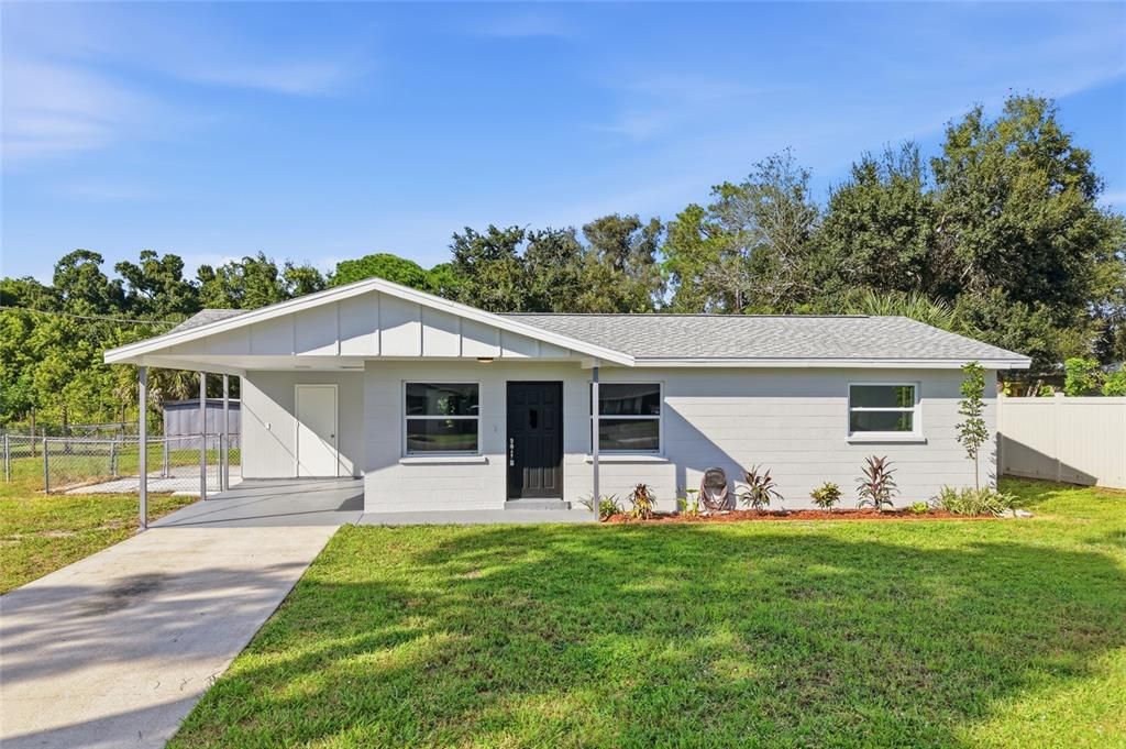 For Sale: $349,000 (3 beds, 1 baths, 1163 Square Feet)