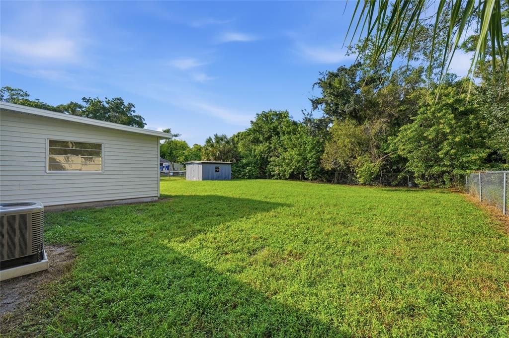 For Sale: $349,000 (3 beds, 1 baths, 1163 Square Feet)