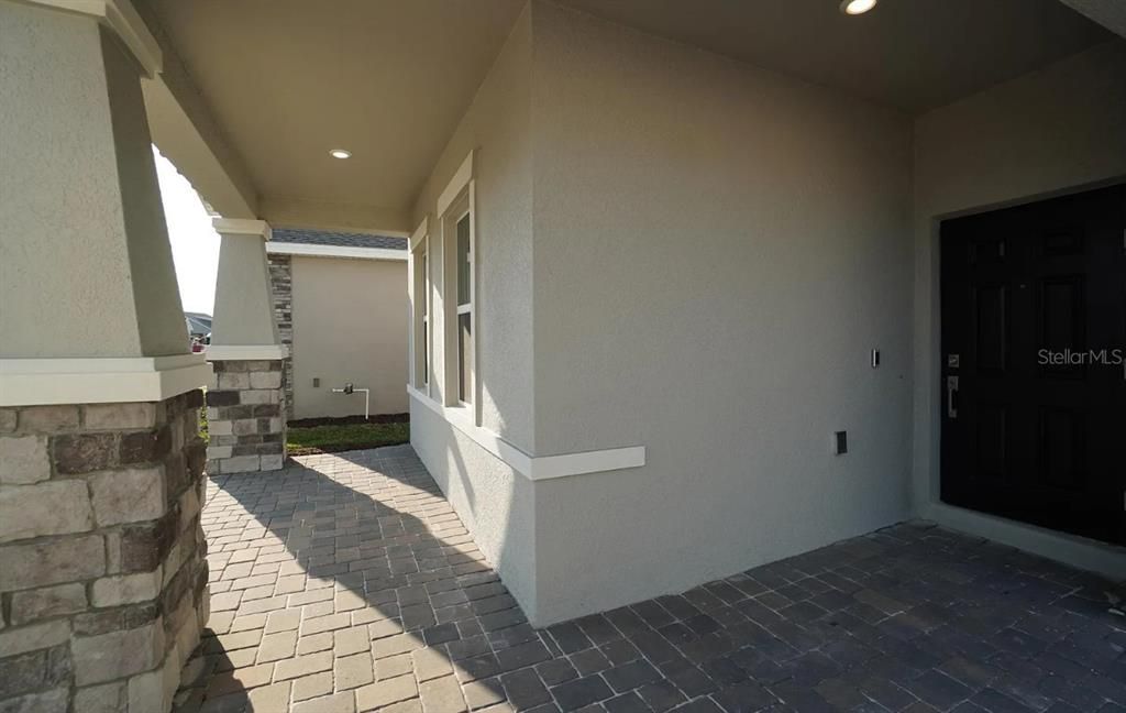 En Venta: $635,000 (5 camas, 4 baños, 3910 Pies cuadrados)