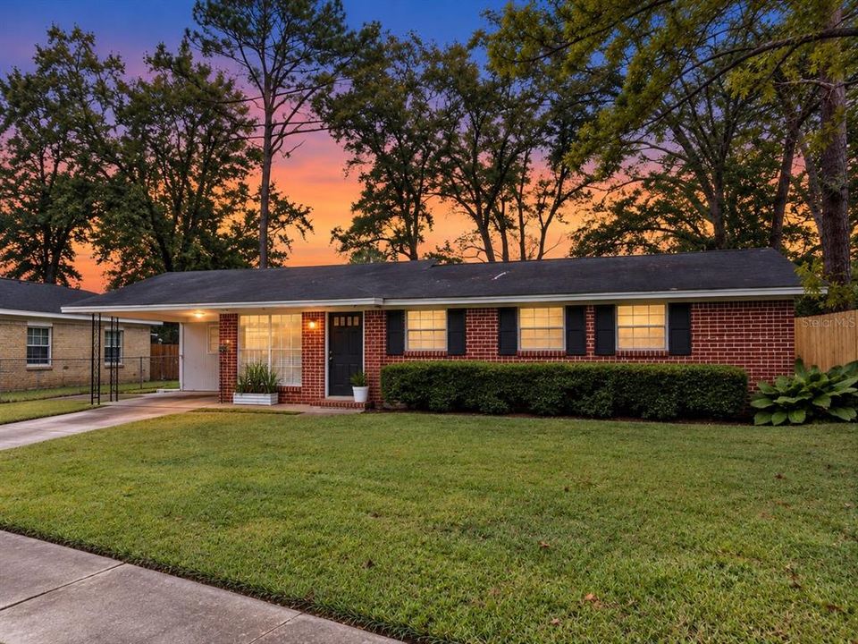 En Venta: $149,900 (3 camas, 1 baños, 964 Pies cuadrados)